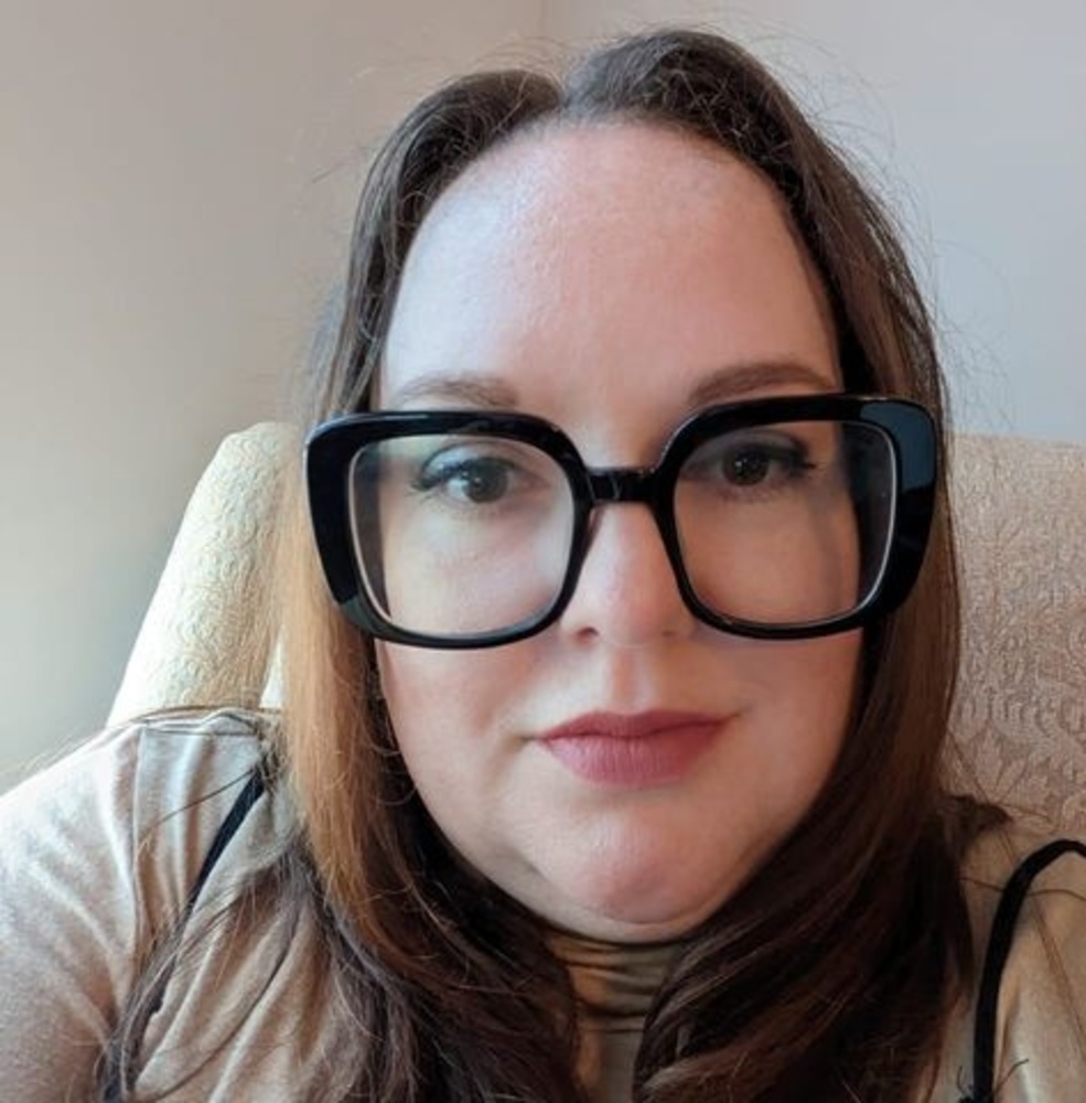 Meet your Posher, Jennifer